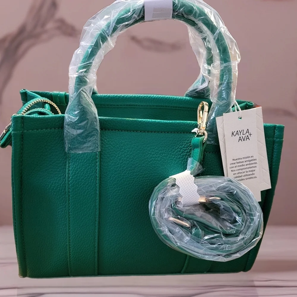 N/A tote nwt